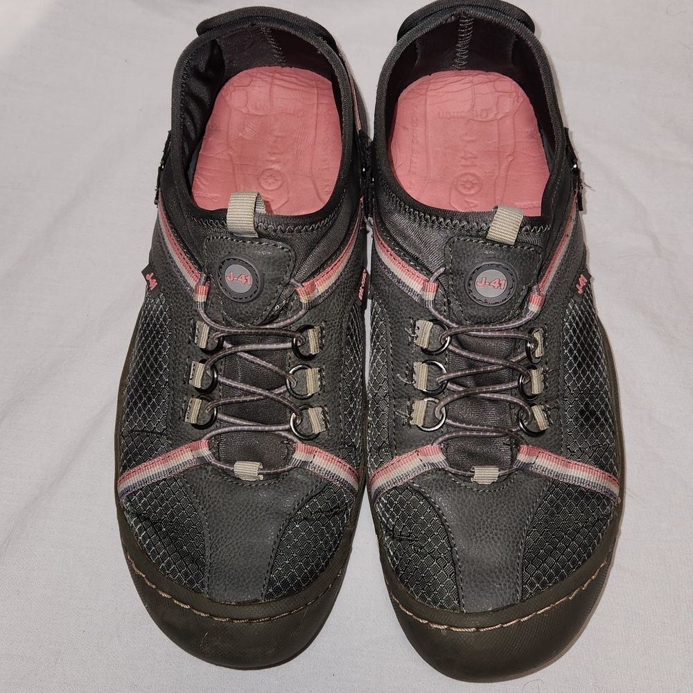 J-41 Shoes Jeep Engineered Traction Sole Slip on Tahoe Trail Shoe Women's Size 7